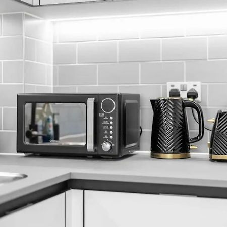 Апартаменти Deluxe 1 Bed In Colindale Wembley With Freewifitv Лондон Екстер'єр фото